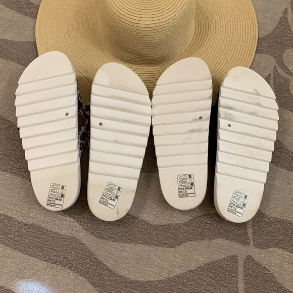 Pair of Criss cross bow cork slides. 2 Pair! - Picture 5 of 6